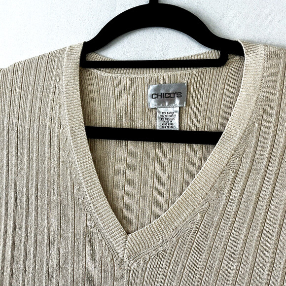 Chicos Womens Size 3 V Neck Sweater Ribbed Beige Gold Threads Metallic Stretchy - Picture 2 of 8